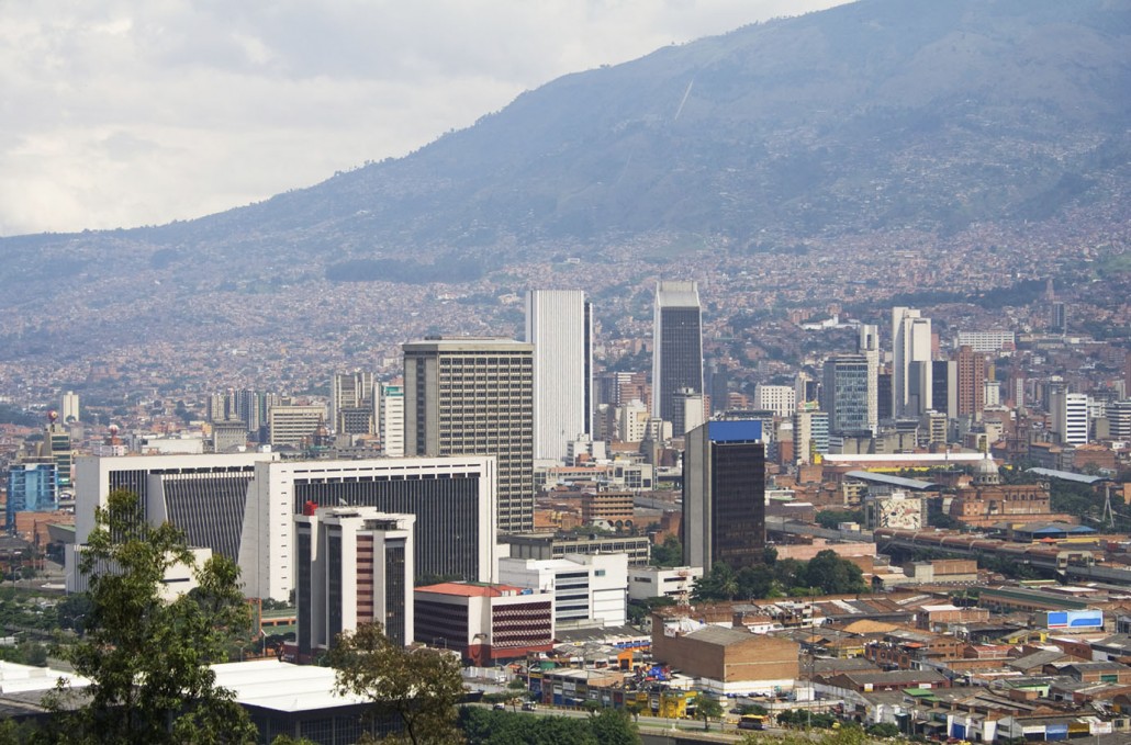 impuestos en colombia